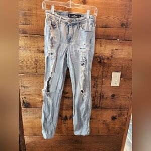 High Rise Distressed Jeans - Light Blue